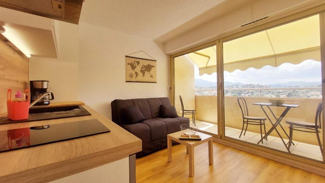 Studio Chez Nanie Residence Le Concorde Cannes Marina Mandelieu Extérieur photo